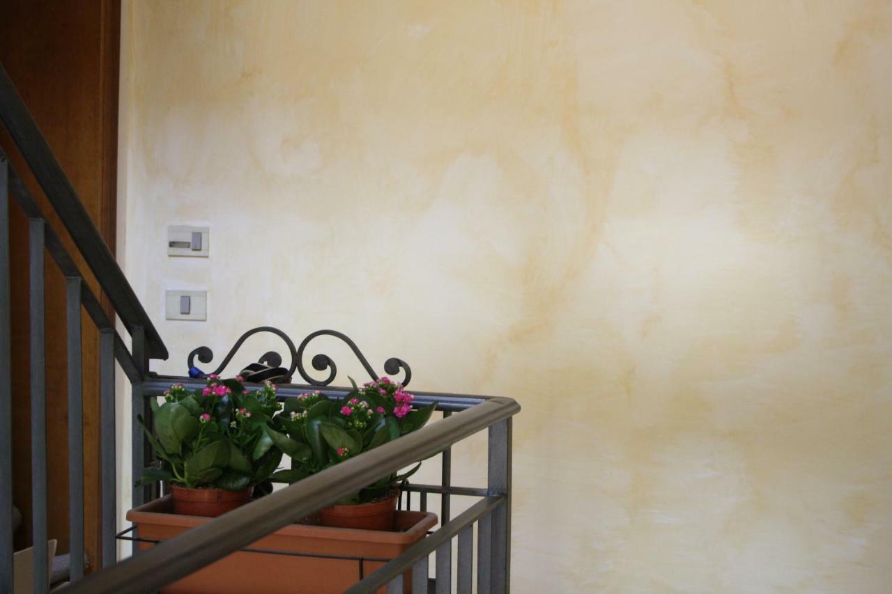 Easy Room Colle Val D'Elsa Exterior photo